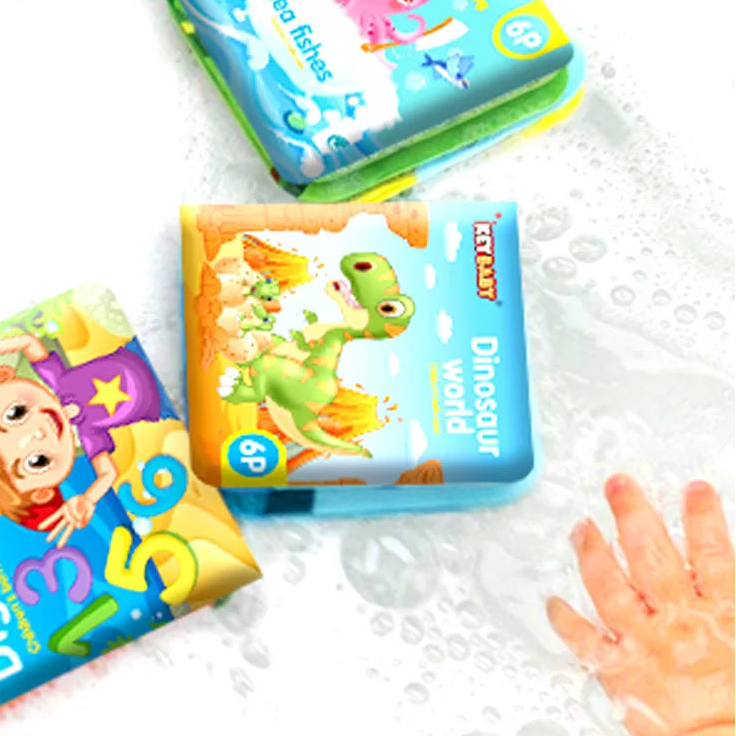Livre en plastique pour s’amuser dans le bain