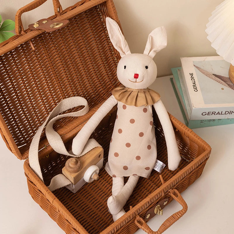 Lapin en peluche l’amie tout doux des enfants