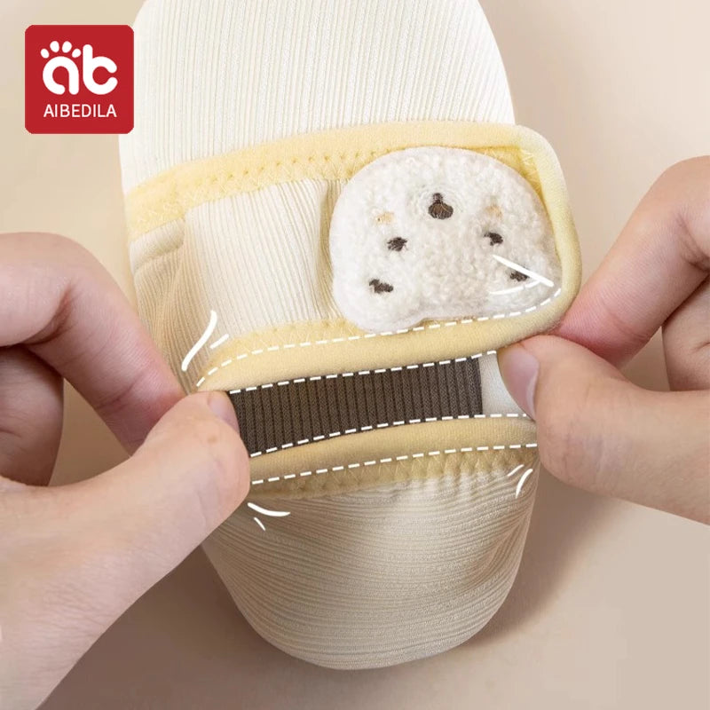 Chausson souple et antiderapante idéale pour les premier pas de bébé